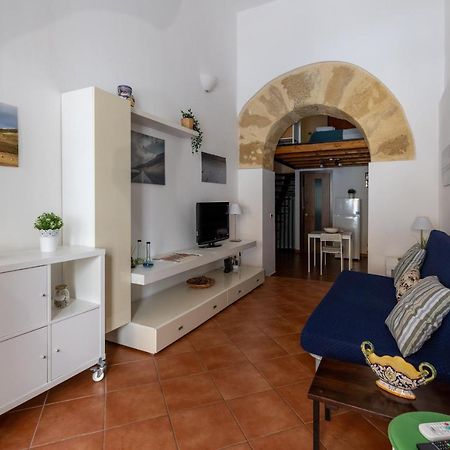 La Casa Del Cacciatore - Alloggio Con Terrazzo Apartment Palermo Exterior photo