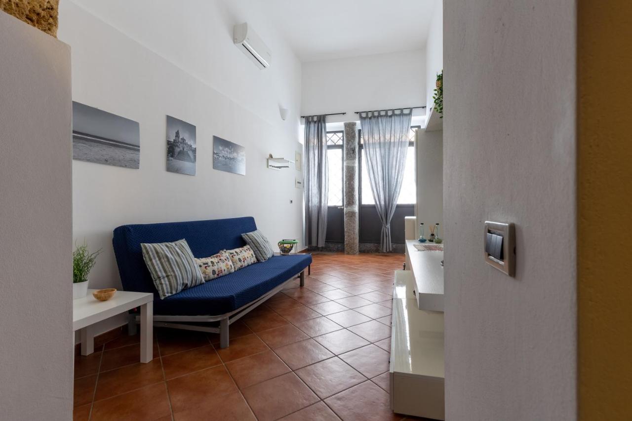 La Casa Del Cacciatore - Alloggio Con Terrazzo Apartment Palermo Exterior photo